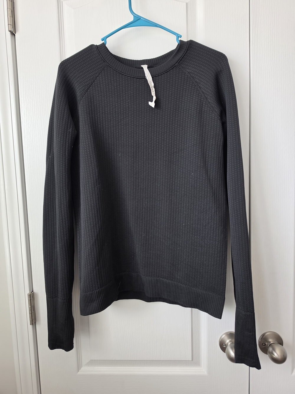 lululemon athletica Restless Pullover Black Waffle-Knit Crewneck Sz 10